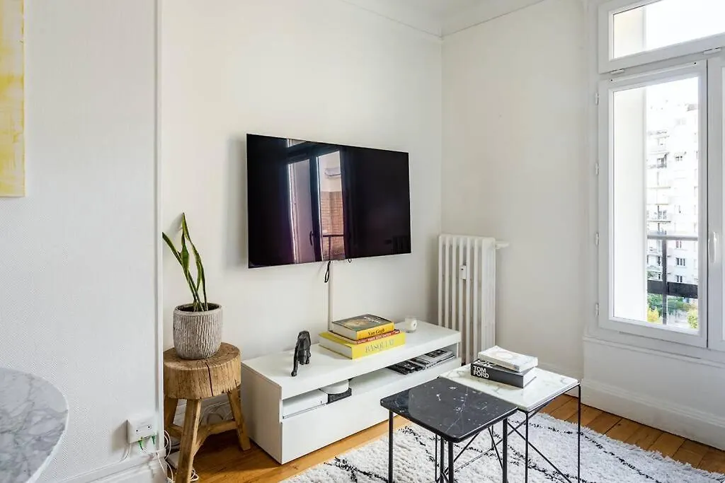 Daire Premium Flat In Well Furnished 16th District
